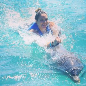 Nado con un delfín